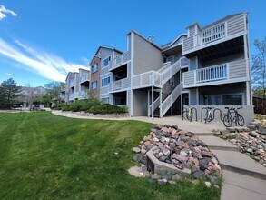 Building Photo - 2850 Aurora Ave