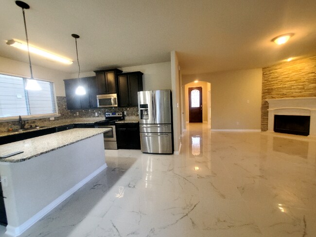 Foto del edificio - 1049 Marietta Ln