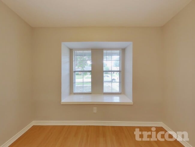 Building Photo - 8311 Rock Brook St