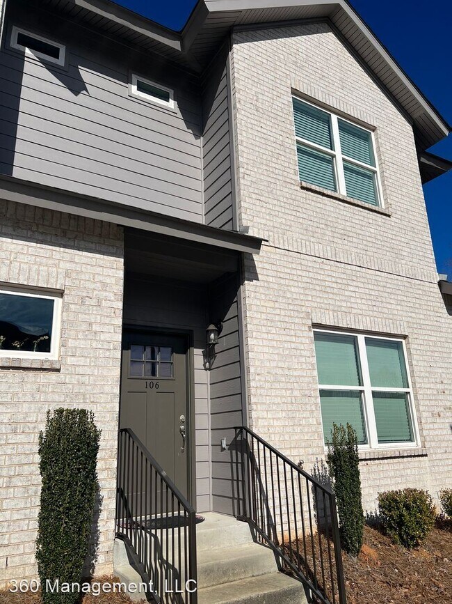 Foto del edificio - 2 br, 2.5 bath House - 808 N. Gay St. Unit...