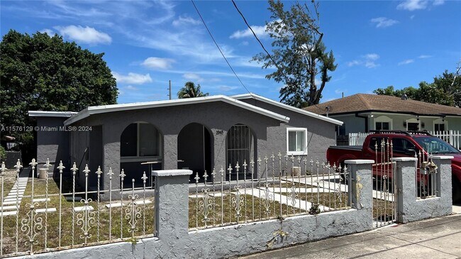Building Photo - 1945 NW 86th St