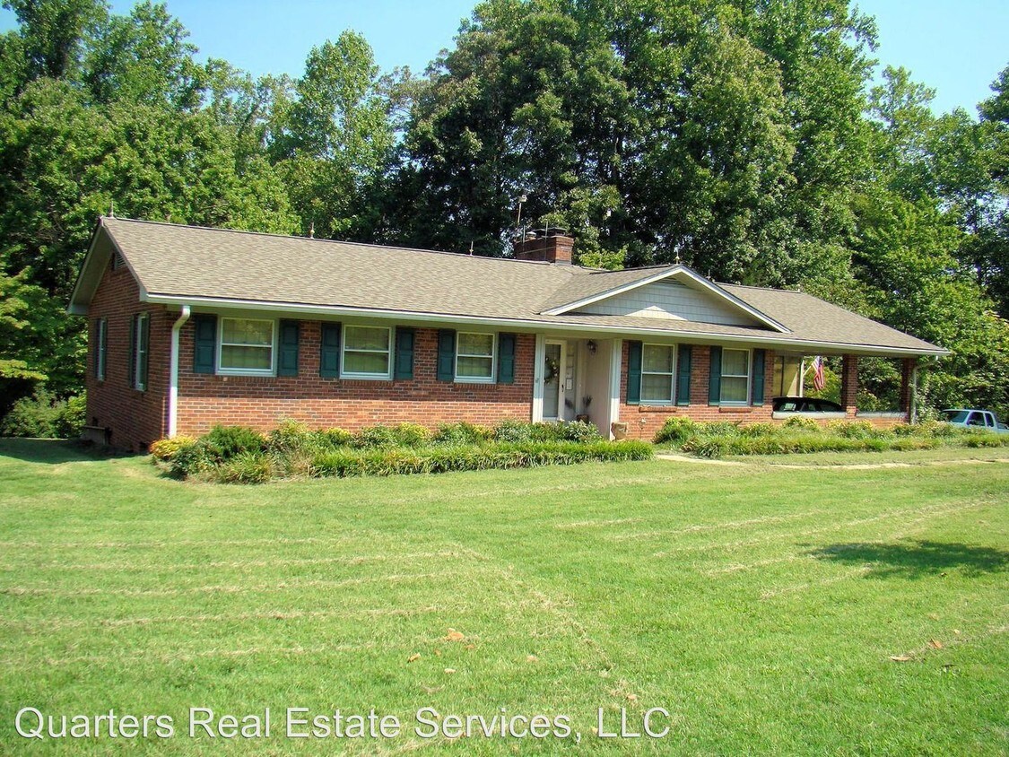Primary Photo - 7137 Styers Ferry Rd