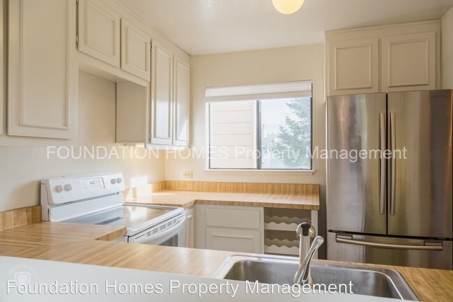 Building Photo - 3 br, 2 bath House - 653 Via Casitas
