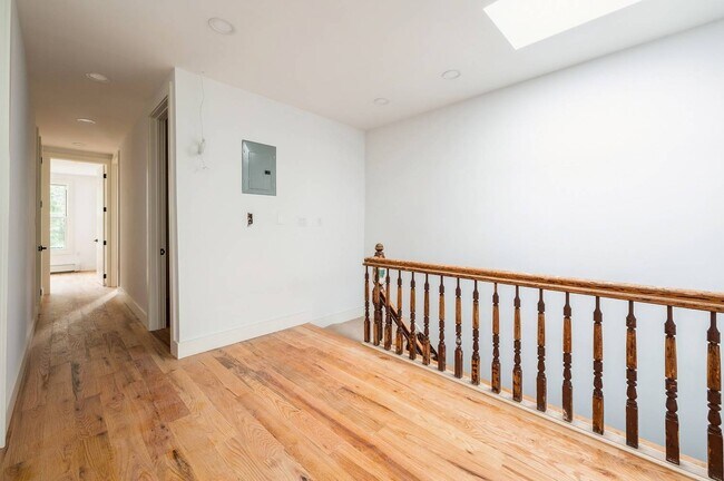 Foto del edificio - 838 Freeman St