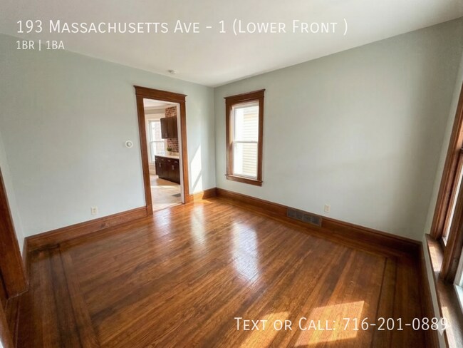 Foto del edificio - 193 Massachusetts Ave