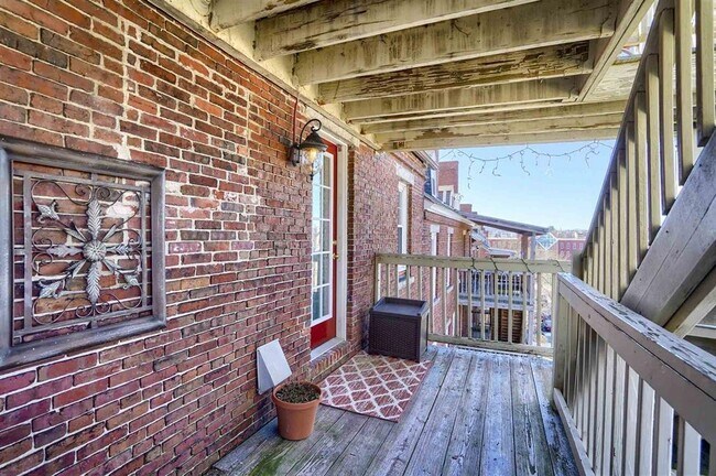 Foto del edificio - 105 W Merrimack St