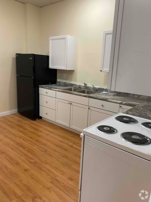 Apartments For Rent in Armstrong, MO with Yard 8 Rentals