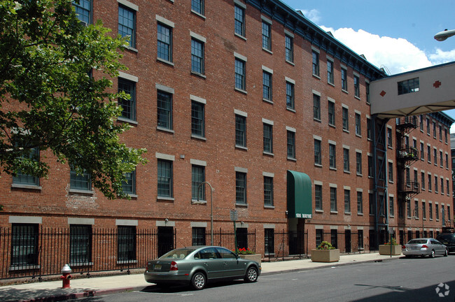 dixon mills jersey city for rent