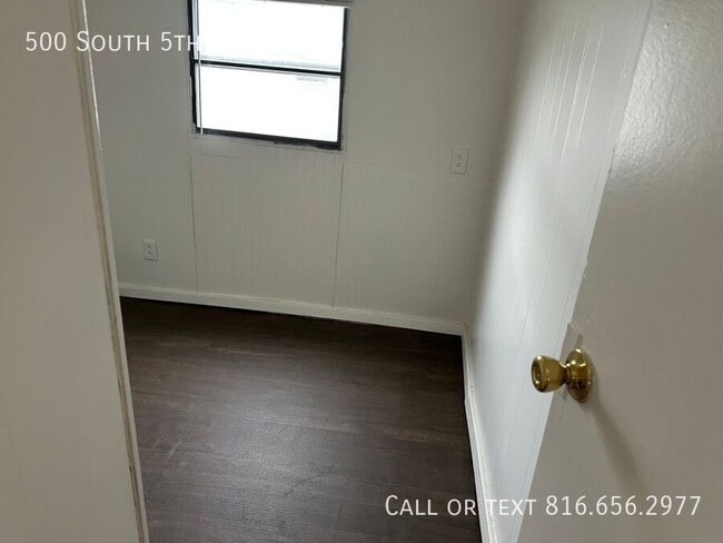 Foto del edificio - 500 S 5th St