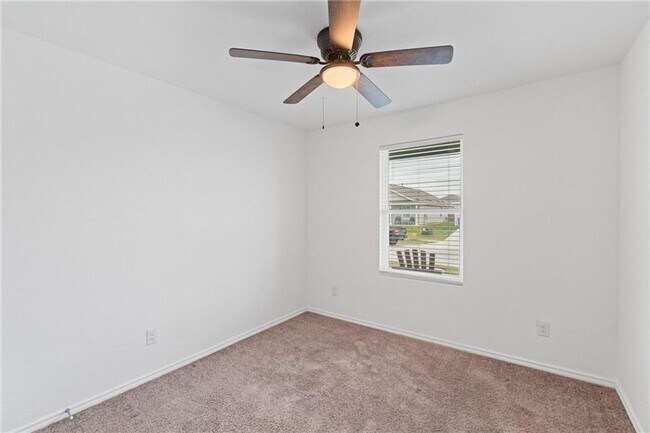Foto del edificio - 4 Bed / 2 Bath Home for Rent – Built in 2023