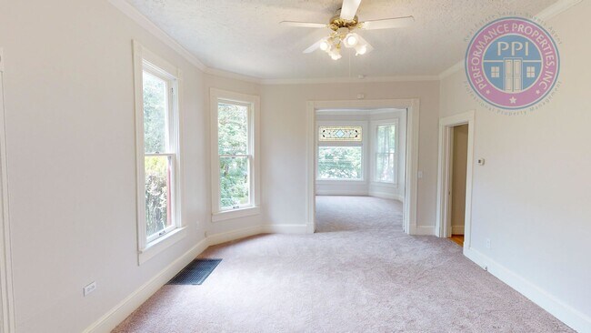 Foto del edificio - 2406 SE Yamhill St