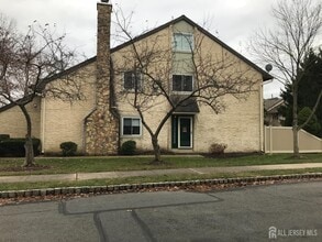 Building Photo - 89 Tennyson Dr