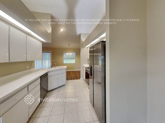 Foto del edificio - 7925 Kaitlin Cir