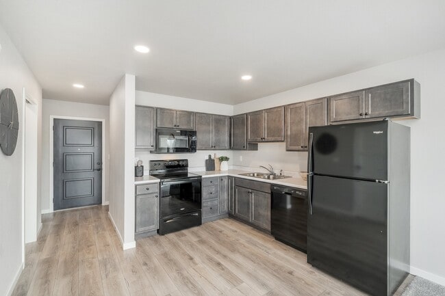 Three Bedroom Kitchen - Lincoln Heights