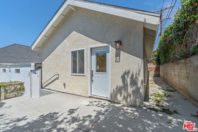 Building Photo - 4632 Mioland Dr