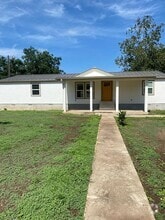 Building Photo - 136 Marie Dr