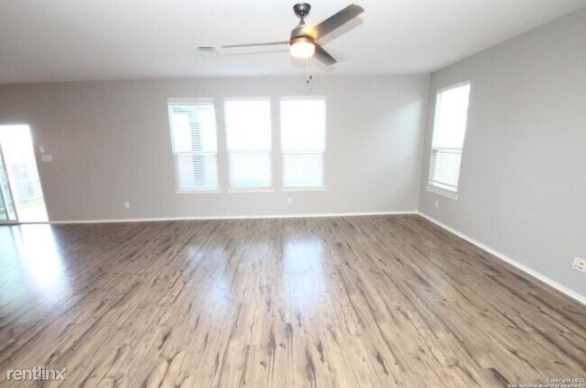 Building Photo - 4 br, 2.5 bath House - 4213 Gale Meadows