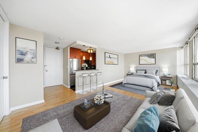Foto del edificio - 2626 N Lakeview Ave