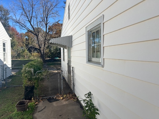 Building Photo - 1438 N Battin St