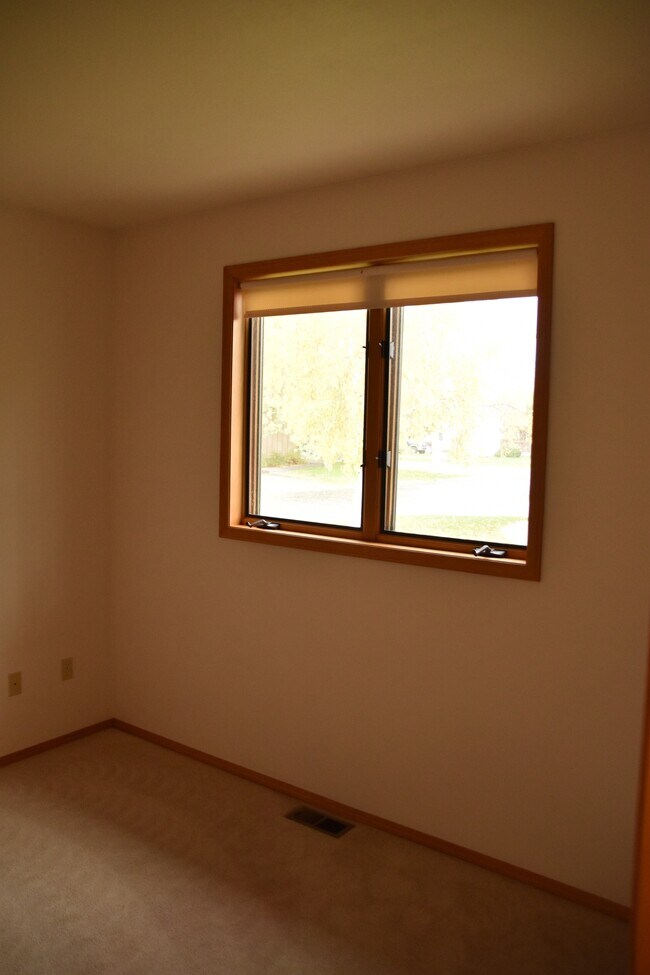 Foto del edificio - 3610 W Broadwater St