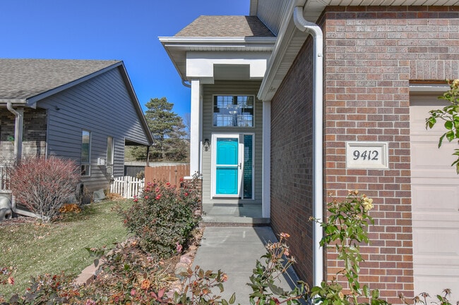 Building Photo - 9412 Forest Glen Dr