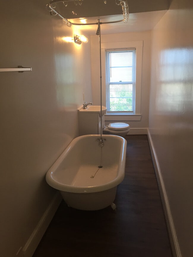 Photo - 244 E. 40th Street Apartment
