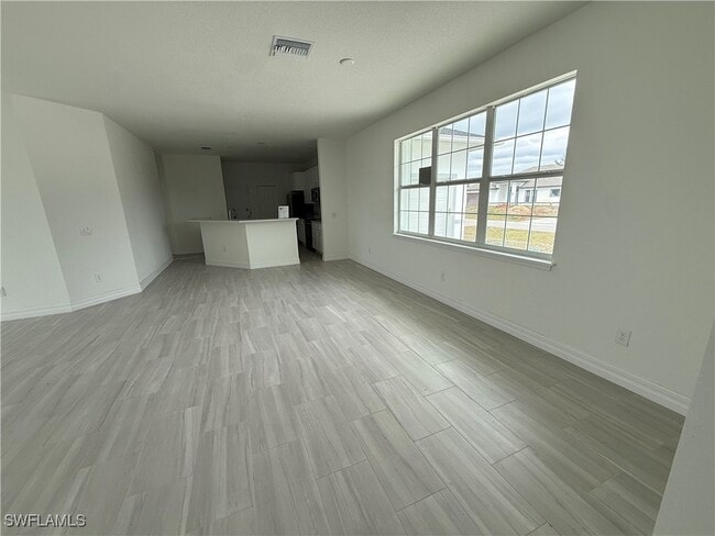 Building Photo - 17444 Barbara Dr