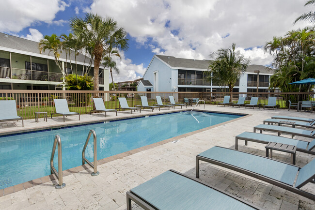 Building Photo - Lilac Village Dunes of Boca