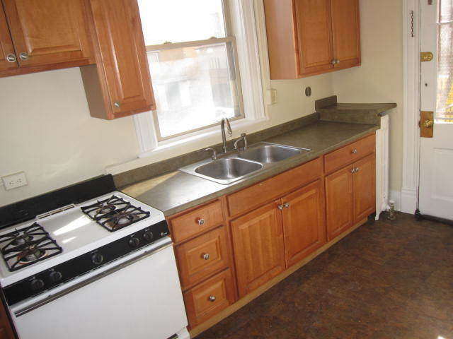 Building Photo - 5926 Elwood St
