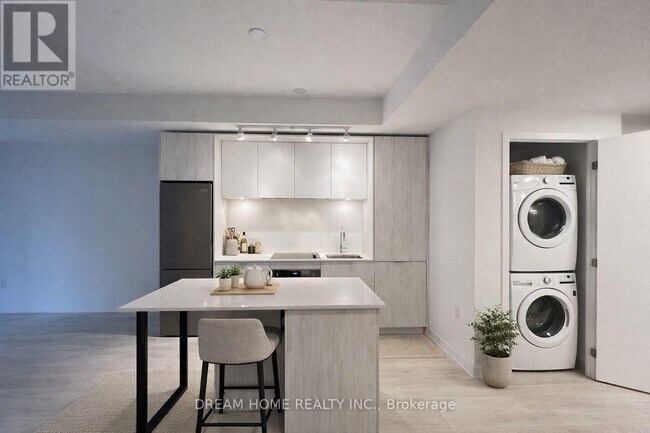 Photo du bâtiment - 35 Tubman Ave