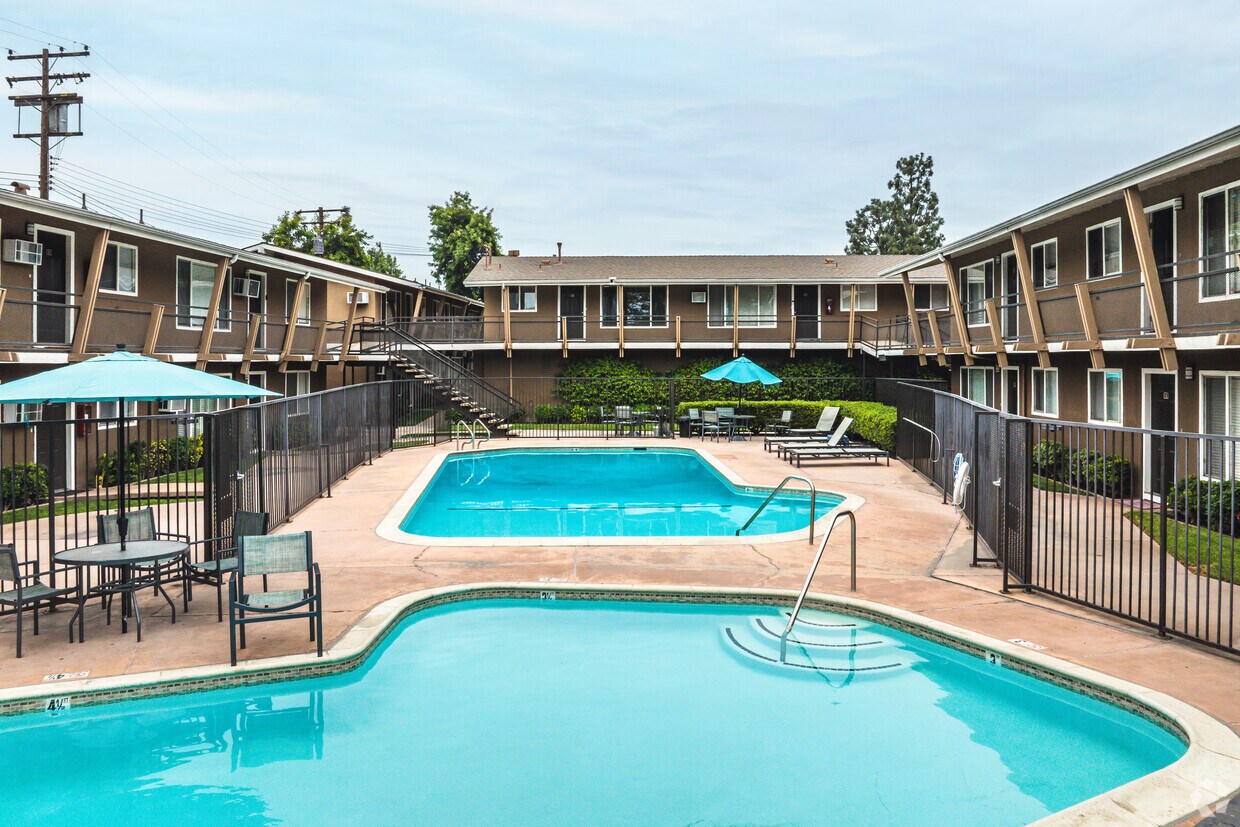 Foto principal - Towne Centre at Orange