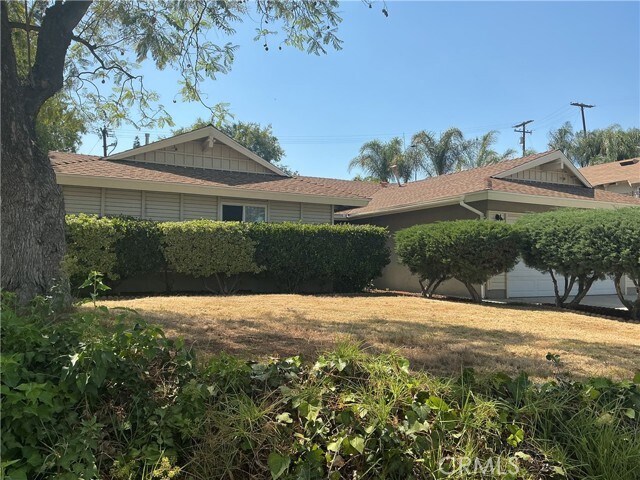 Foto del edificio - 6585 Shannon Rd