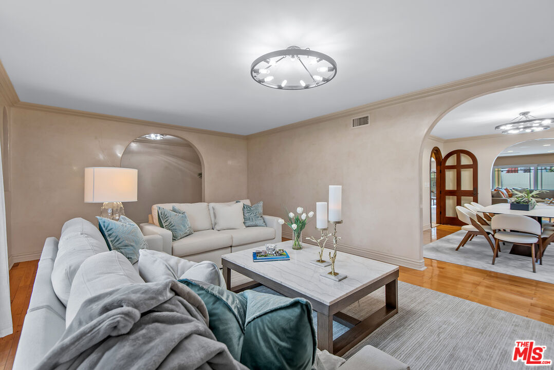 Foto principal - 6138 Maryland Dr