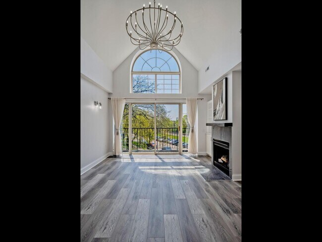 Foto del edificio - 1800 Dewes St