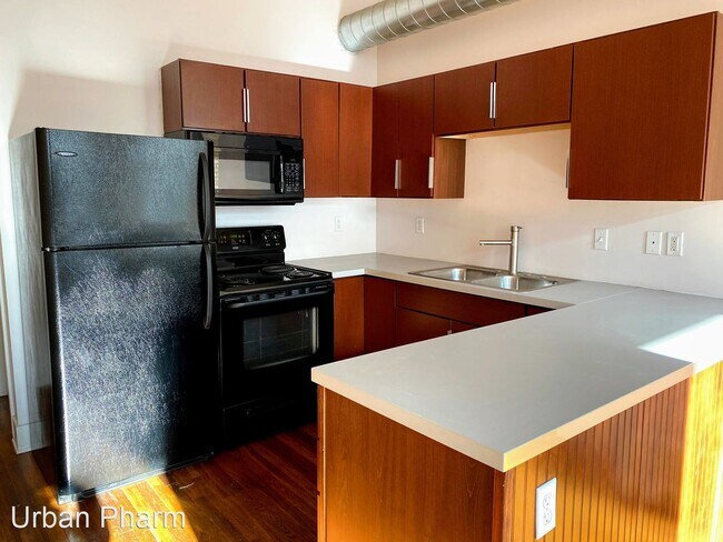 Foto del edificio - 1 br, 2 bath House - 56 Monroe Center NW, ...