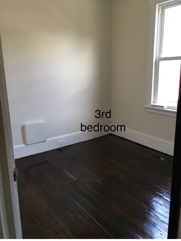 Building Photo - 41 Carteret St