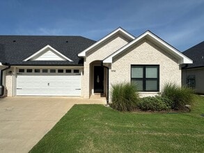 Building Photo - 10746 County Rd 169