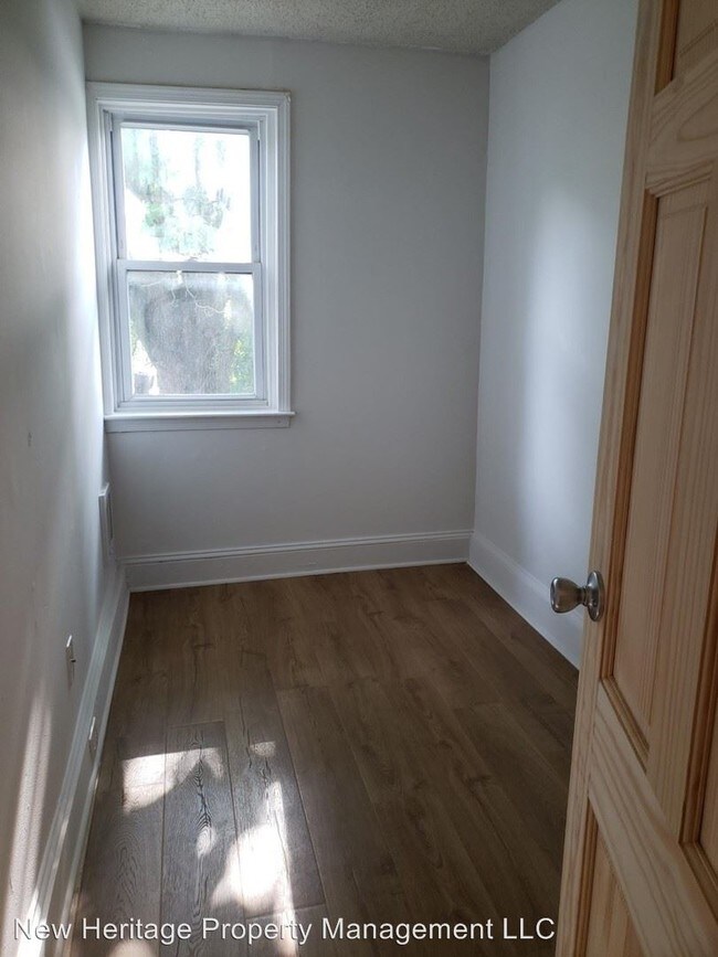 Foto del edificio - 3 br, 1 bath House - 110 S 8th Ave