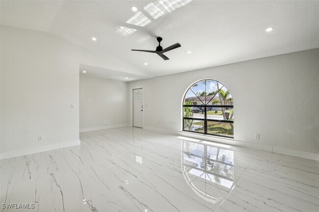 Foto del edificio - 1419 SE 22nd St