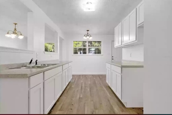 Kitchen - 2705 Lake Henrietta St