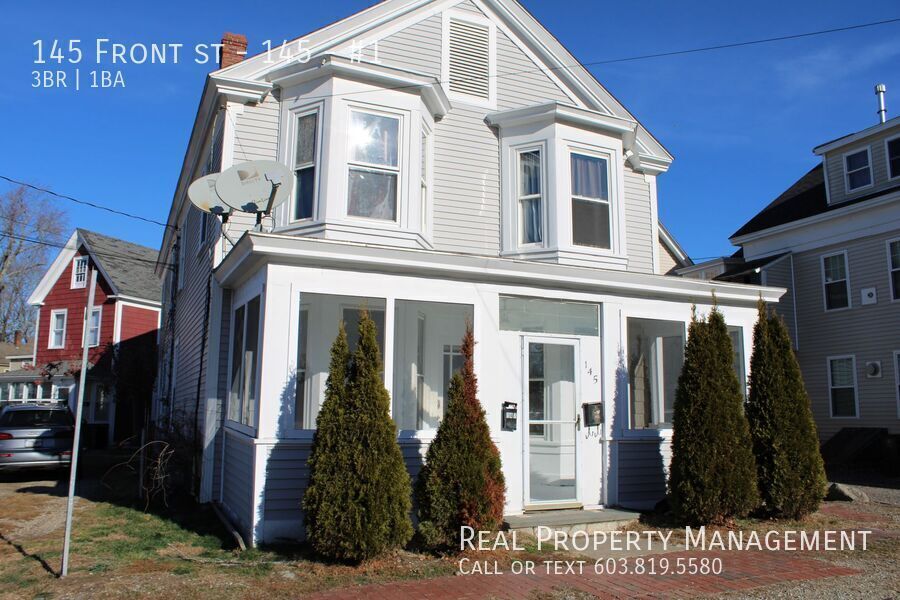 Foto principal - First Floor 3 Bedroom Available in Exeter, NH