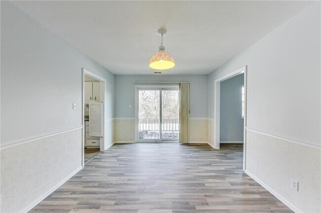 Building Photo - 857 Indigo Way