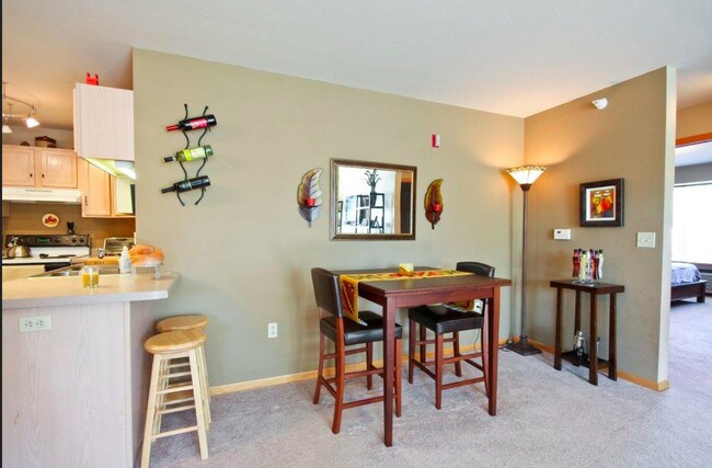 Dining space - 7307 N Port Washington Rd