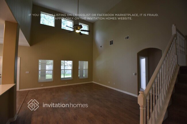 Foto del edificio - 14020 Eden Isle Blvd