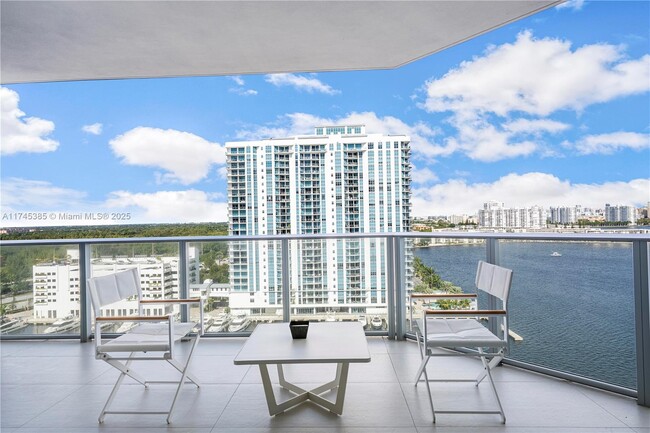 Building Photo - 17111 Biscayne Blvd