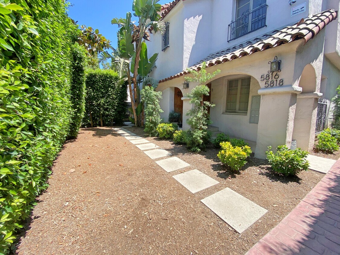 Primary Photo - 5816 La Mirada Ave