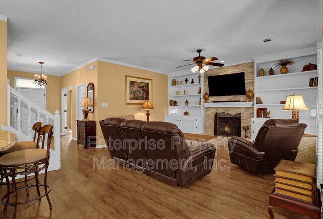 Foto del edificio - 8610 Dena Cove W.