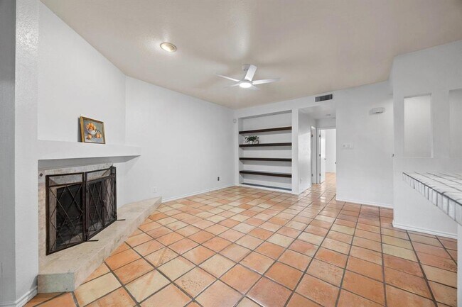 Building Photo - 8200 Neely Dr