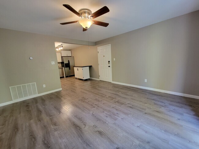 Ceiling fans - 7415 Triwoods Dr