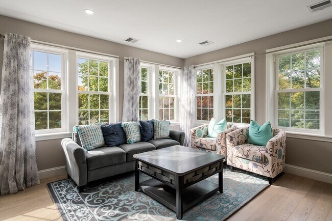 Foto del edificio - 63 Pine St